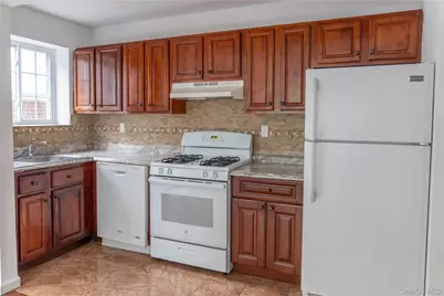 3115 Fenton Avenue, Bronx, NY 10469 - Photo 8