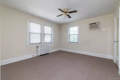 59 Hampton Road, Lynbrook, NY 11563 - Photo 18