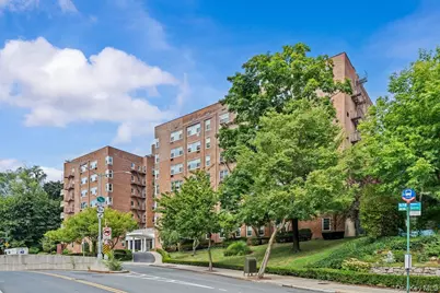 629 Kappock Street #7N, Bronx, NY 10463 - Photo 2