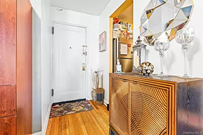 2080 Barnes Avenue #4A, Bronx, NY 10462 - Photo 6