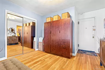 2080 Barnes Avenue #4A, Bronx, NY 10462 - Photo 14