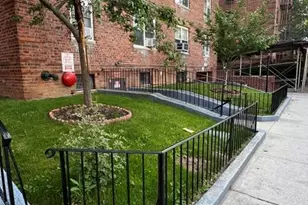 64-74 Saunders St, Rego Park, NY 11374 - Photo 4