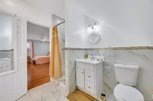 178 Warwick Rd, Elmont, NY 11003 - Photo 12
