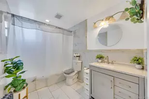 178 Warwick Rd, Elmont, NY 11003 - Photo 8