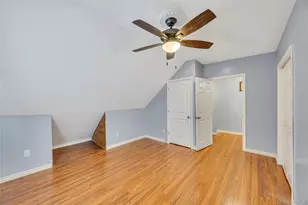 178 Warwick Rd, Elmont, NY 11003 - Photo 16