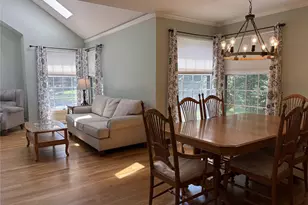 3 Woodhollow Ct, Medford, NY 11763 - Photo 4