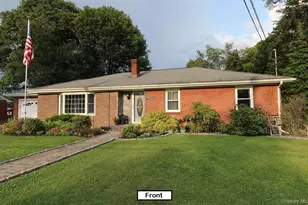 3 Park Hill Dr, New Windsor, NY 12553 - Photo 2