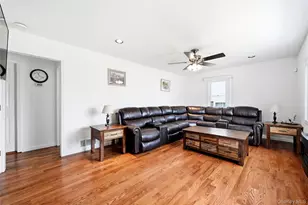 4 Flint Rd, Amityville, NY 11701 - Photo 8