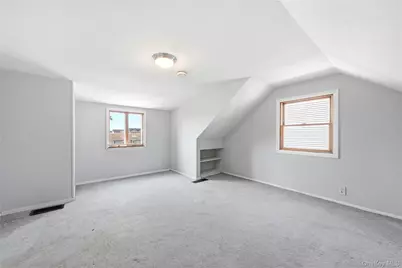 4 Flint Road, Amityville, NY 11701 - Photo 24