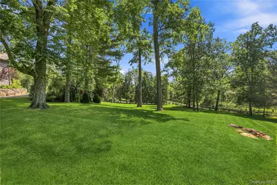 2 Barry Court, Katonah, NY 10536 - Photo 30