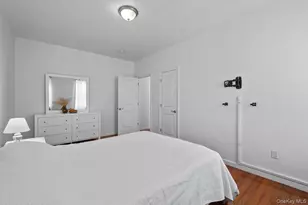 756 Brady Ave, Bronx, NY 10462 - Photo 16