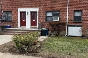 160-06 Cross Island Pkwy, Whitestone, NY 11357 - Photo 1