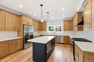 152 Jayne Ave, Patchogue, NY 11772 - Photo 12