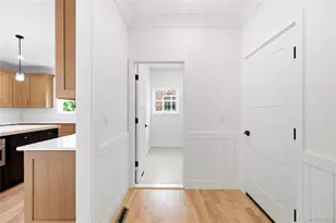 152 Jayne Ave, Patchogue, NY 11772 - Photo 18