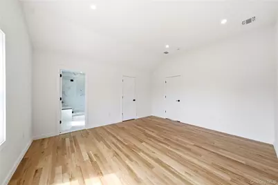 152 Jayne Avenue, Patchogue, NY 11772 - Photo 22