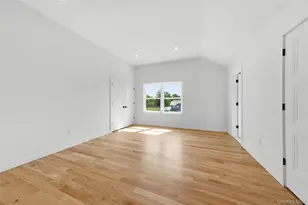 152 Jayne Ave, Patchogue, NY 11772 - Photo 22