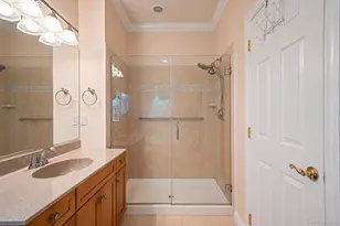 5 Green Ash St, Calverton, NY 11933 - Photo 26