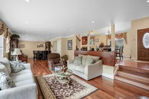 135 Southern Pkwy, Plainview, NY 11803 - Photo 6