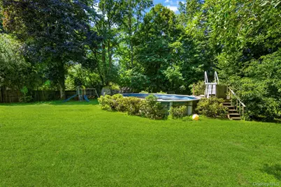 208 Woodhampton Drive, White Plains, NY 10603 - Photo 30
