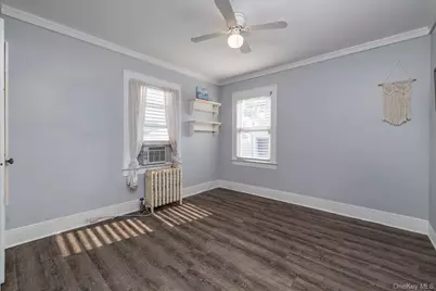 43 Devon Street, Malverne, NY 11565 - Photo 12