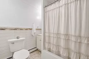 16 Marlboro Pl, Bellmore, NY 11710 - Photo 12