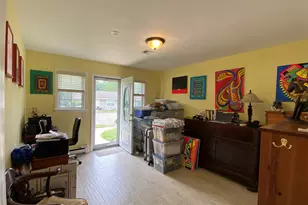 274 Berwick Ct, Ridge, NY 11961 - Photo 10