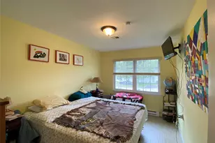 274 Berwick Ct, Ridge, NY 11961 - Photo 8