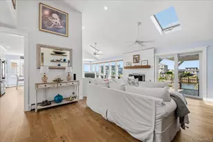 31 Shore Dr W, Copiague, NY 11726 - Photo 20