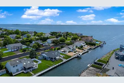 31 Shore Drive W, Copiague, NY 11726 - Photo 1
