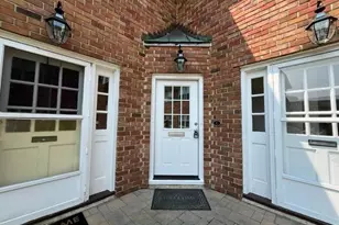 165 Manorhaven Blvd, Port Washington, NY 11050 - Photo 2