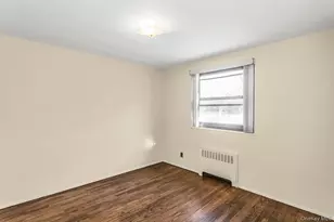 21-47 Utopia Pkwy, Whitestone, NY 11357 - Photo 12