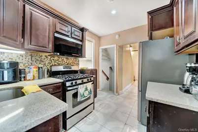 13362 243rd Street, Rosedale, NY 11422 - Photo 6
