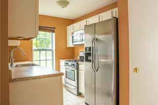 119 Ruth Ct, Middletown, NY 10940 - Photo 4