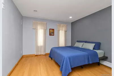 2489 Aron Drive W, Seaford, NY 11783 - Photo 10