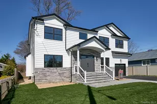 104 Maeder Ave, Merrick, NY 11566 - Photo 34