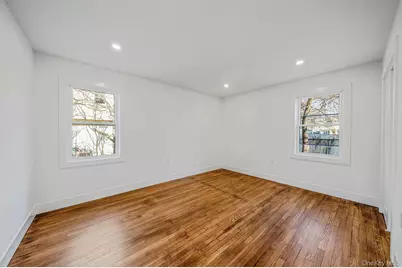 8 Rockaway Avenue, Westbury, NY 11590 - Photo 8