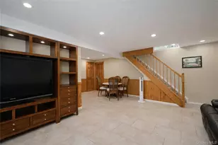 59 Tarring St, New York, NY 10306 - Photo 2
