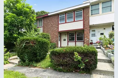 115 Rolling Way, Peekskill, NY 10566 - Photo 2