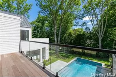 66 Hillside Drive E, Sag Harbor, NY 11963 - Photo 28