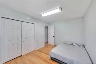 165 Wilfred Blvd, Hicksville, NY 11801 - Photo 16