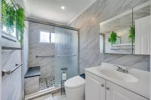 165 Wilfred Blvd, Hicksville, NY 11801 - Photo 14