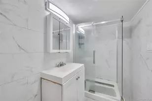 165 Wilfred Blvd, Hicksville, NY 11801 - Photo 28
