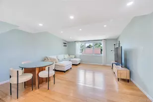 165 Wilfred Blvd, Hicksville, NY 11801 - Photo 18