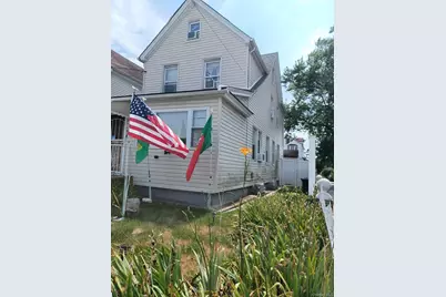 90-02 202nd Street, Hollis, NY 11423 - Photo 2