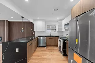 174-28 128th Ave, Rochdale, NY 11434 - Photo 4
