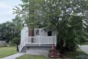34 Parkside Dr, Jericho, NY 11753 - Photo 2