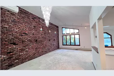 19-07 Clintonville Street #2Fl, Whitestone, NY 11357 - Photo 2