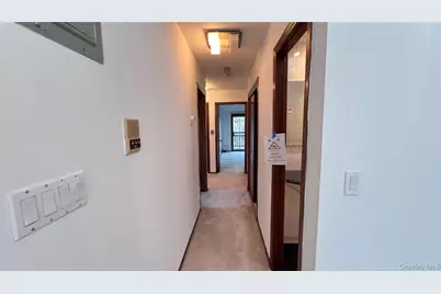 19-07 Clintonville Street #2Fl, Whitestone, NY 11357 - Photo 8