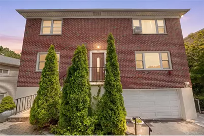 21 Bryn Mawr Place, Yonkers, NY 10701 - Photo 1