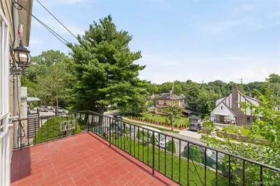 21 Bryn Mawr Place, Yonkers, NY 10701 - Photo 38